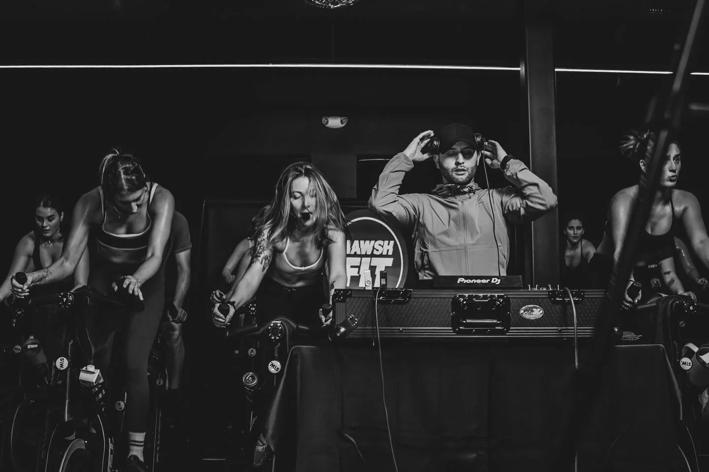 S\WET X MAWSHFIT
A special thank you to @kodatmusic for bringing Miami to Portsmouth&mdash; all the vibes, all the energy, all the talent.

&amp; thank you to everybody who showed up, brought the noise, the moves, and the heat.

Stay tuned for what&r