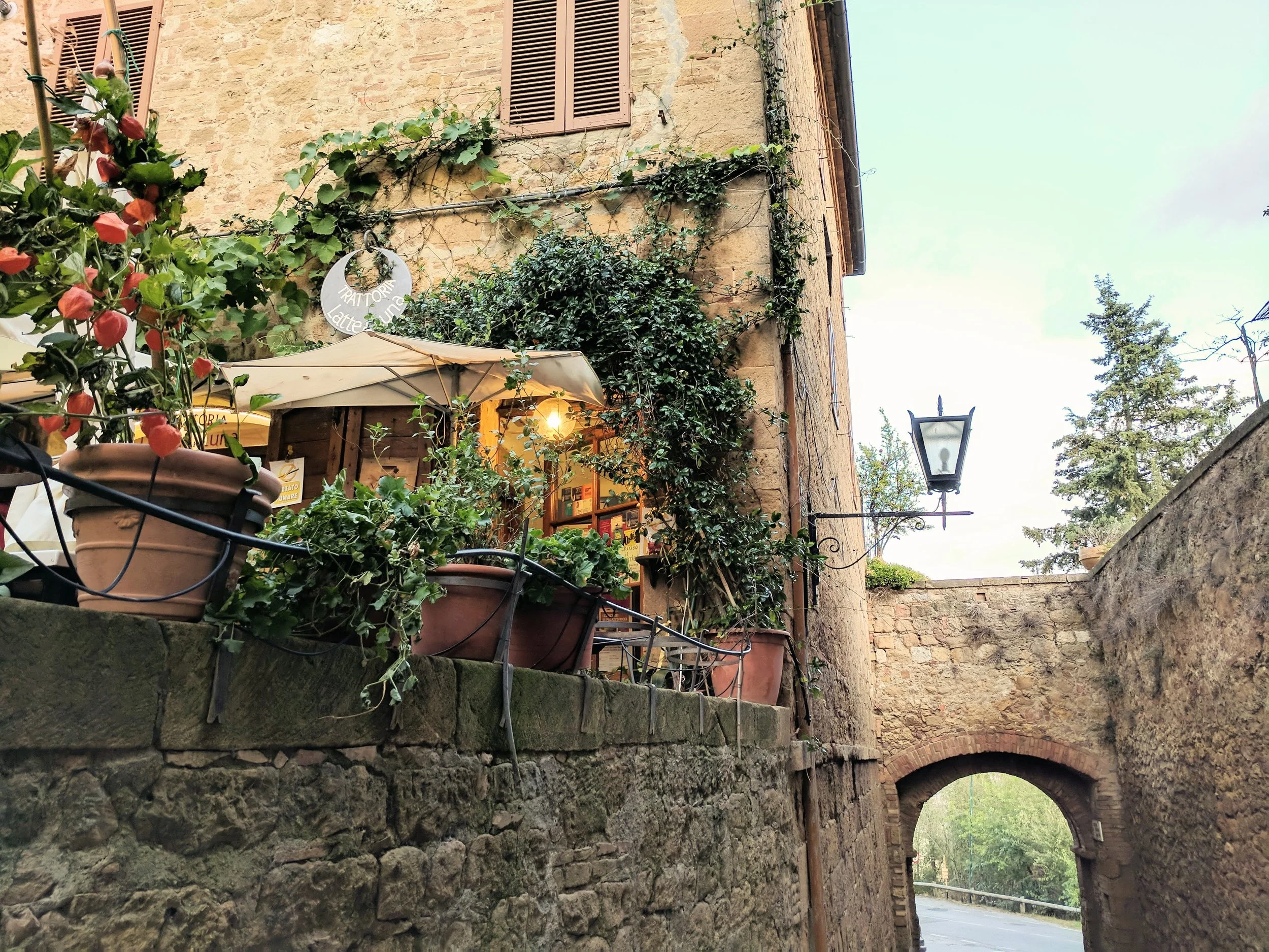 Pienza Italy 2 4x3.jpg