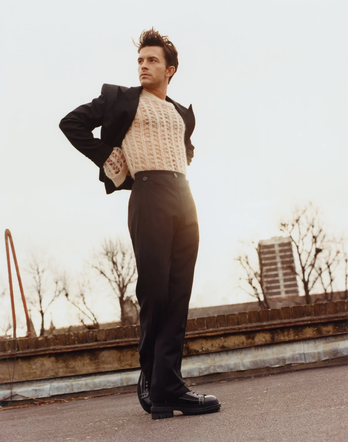GQ_x_JonathanBailey_BP_02.jpg