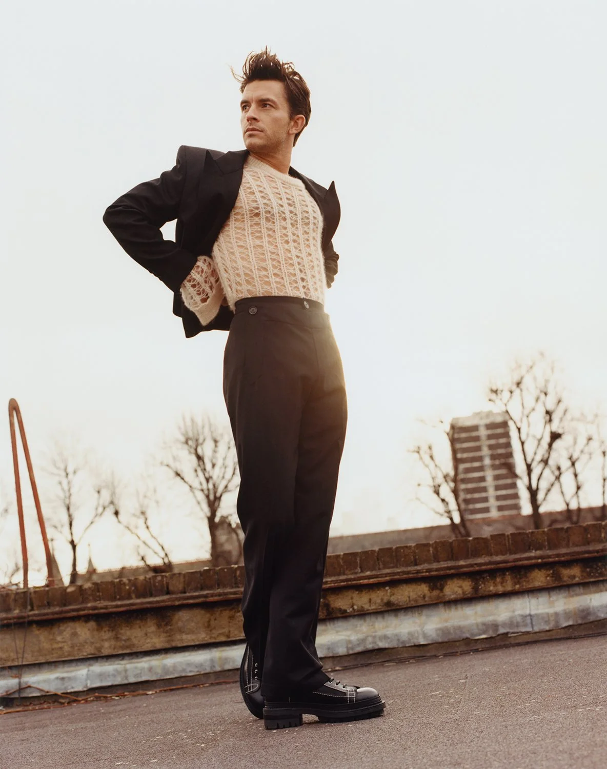 GQ_x_JonathanBailey_BP_02.jpg