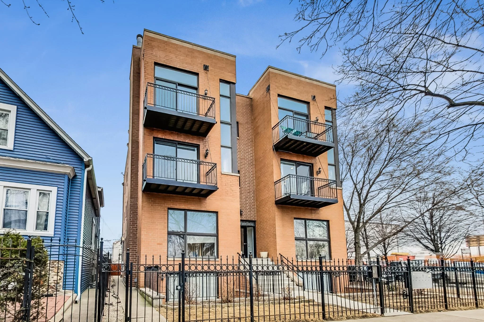 Move Out Cleaning Chicago: The Complete Guide for Renters, Sellers, and Homeowners