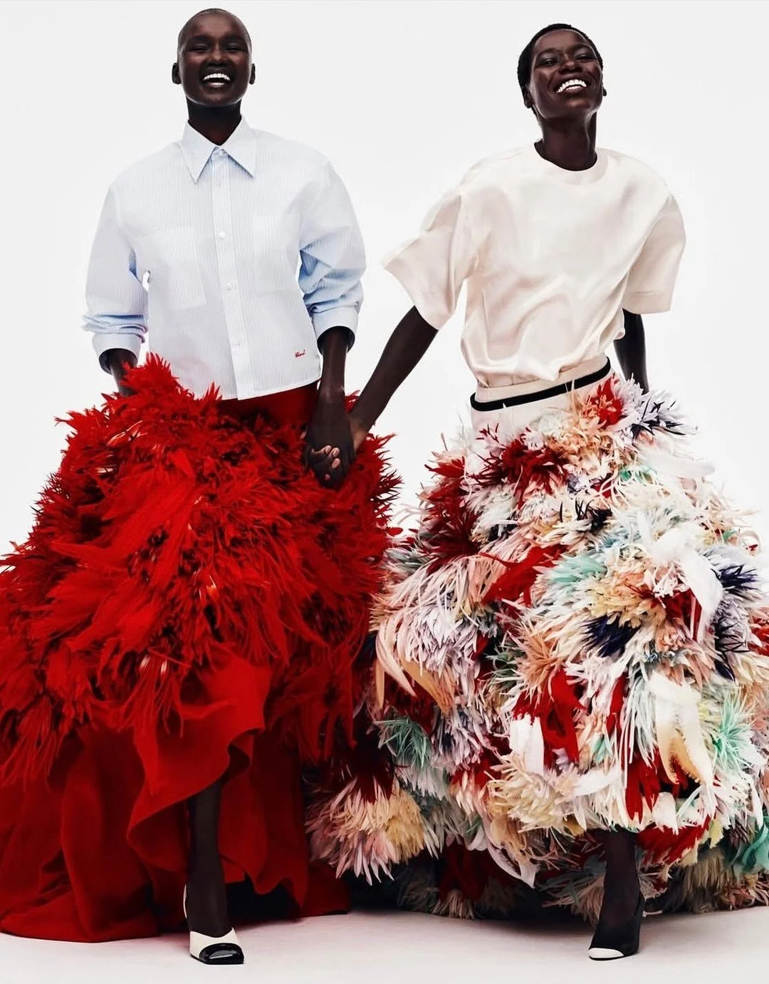 #nailsbydawnsterling | @nailglam | @_e.d.m.a
@voguemagazine
Matthieu Blazy for
CHANEL Spring Summer 2026
Photographed by @rafaelpavarotti_
Manicure by 🙋🏾‍♀️ @nailglamproductions @_e.d.m.a
Written by Nathan Heller
Styled by @amandaharlech
Hai