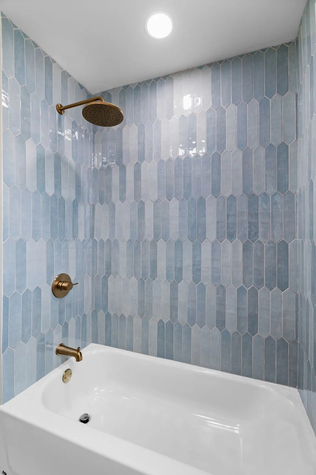 21-web-or-mls-633-georges-ln.jpg
