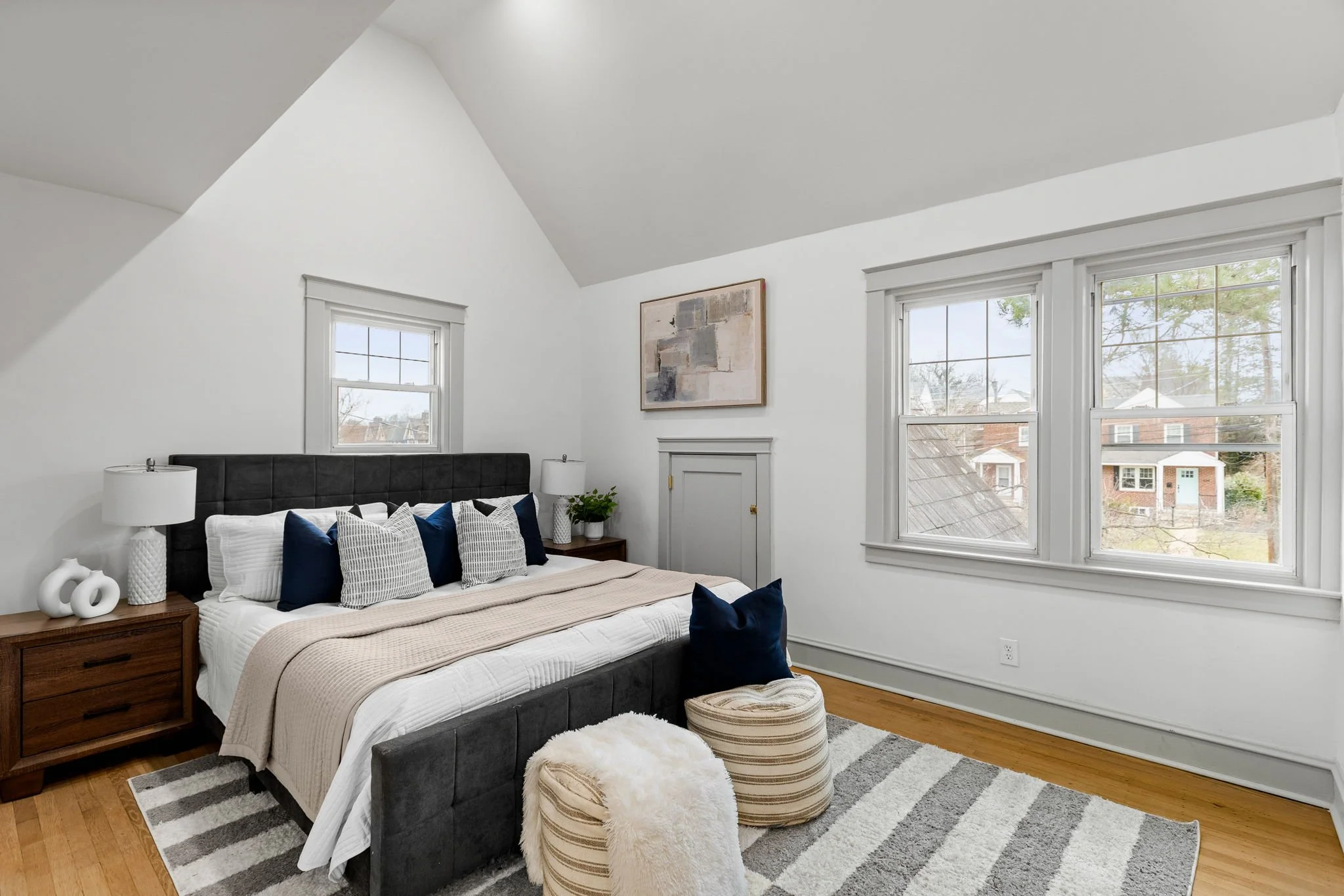 26-web-or-mls-633-georges-ln.jpg