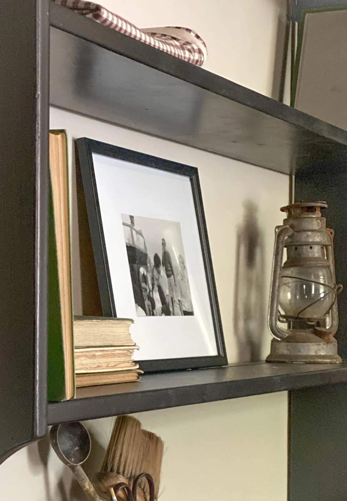 black shelf.jpeg
