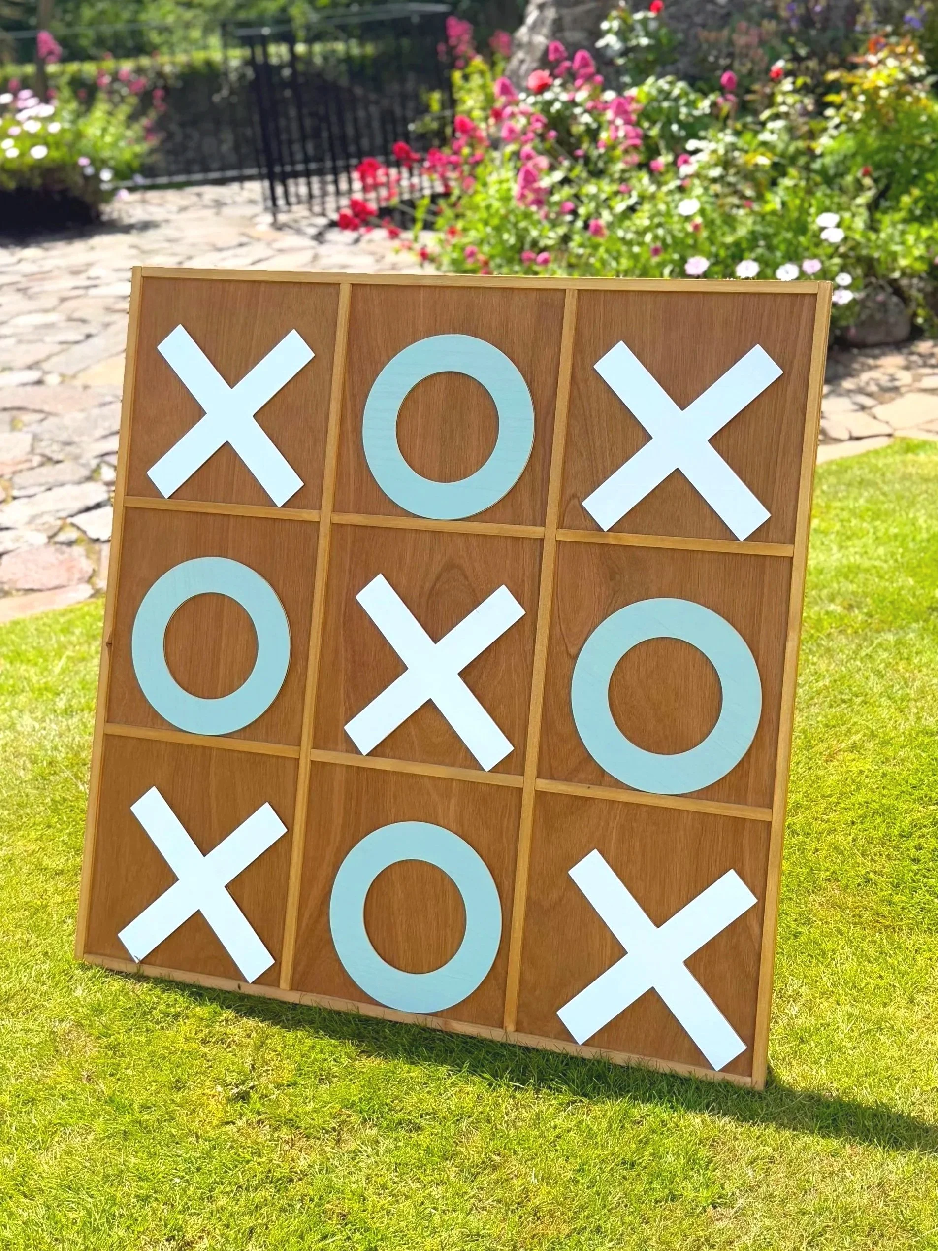 Lawn-Games_Tic-Tac-Toe-(2).jpg
