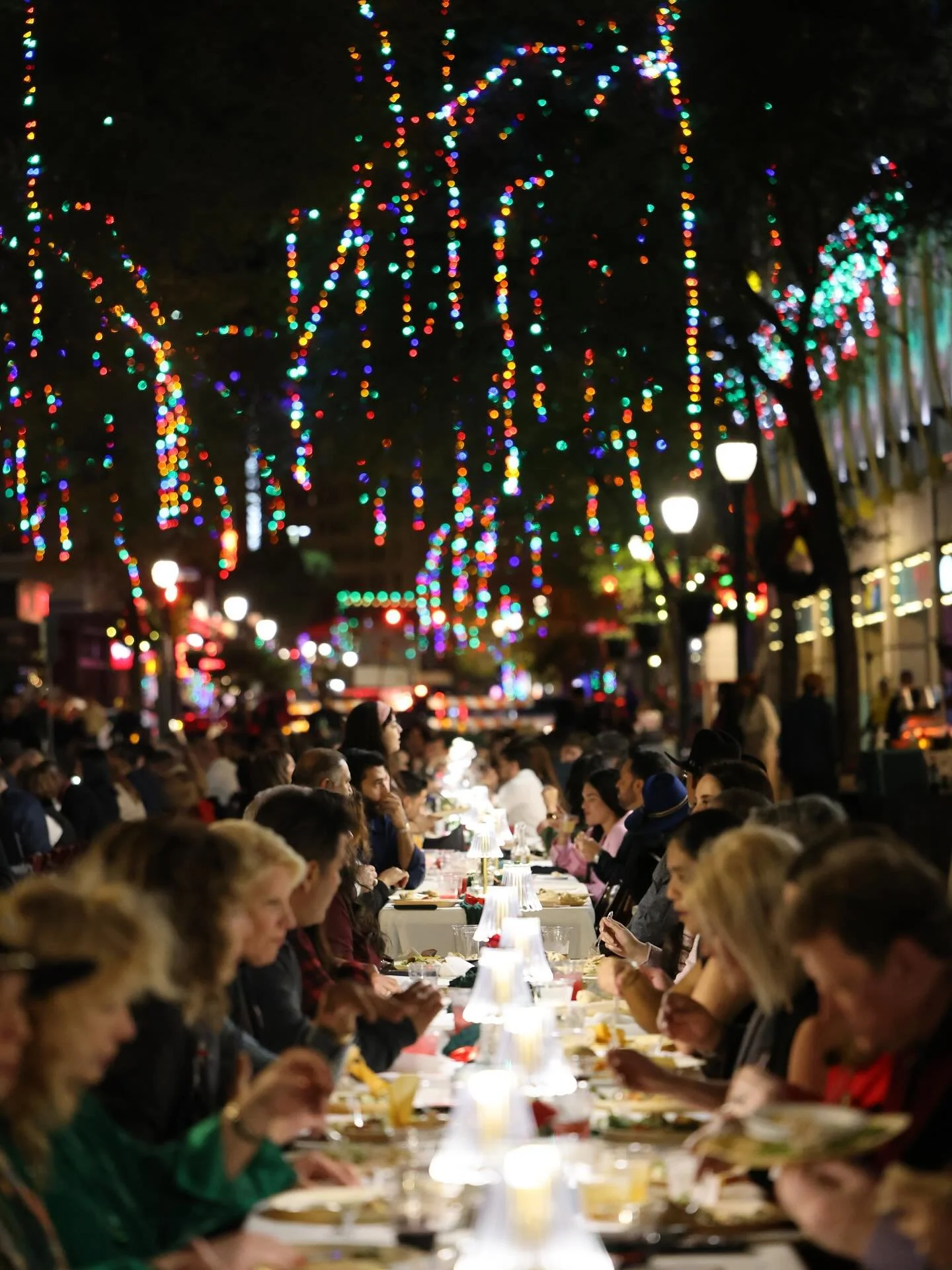 What a magical evening it was filled with laughter, delicious food, and drinks that warmed the heart. 

A Taste of Holidays on Houston is not just an event; it&rsquo;s a celebration of community, connection, and the spirit of the season. 🌟

As stran