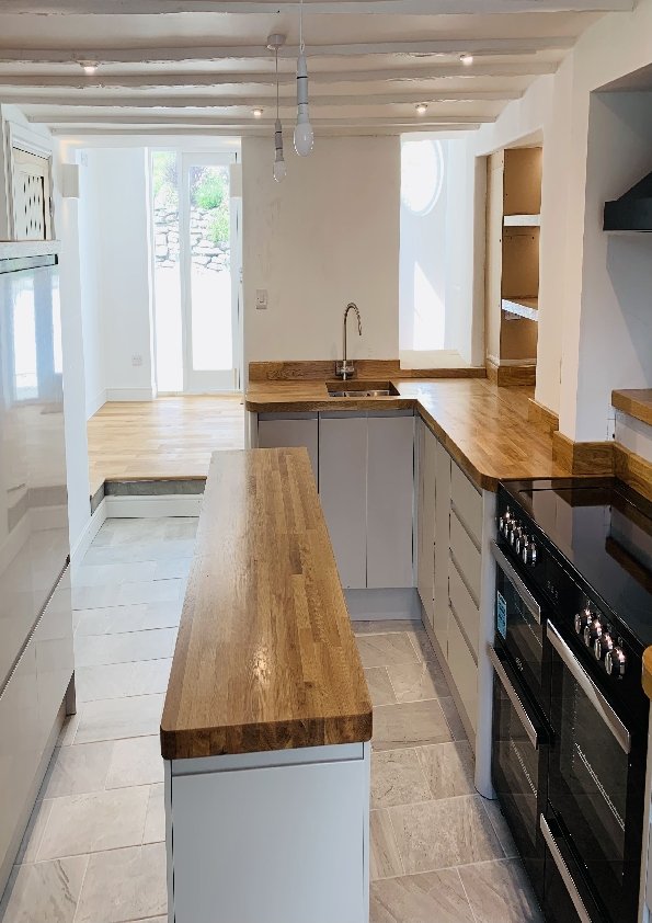 Cottage Kitchen Installation - Oak Worktops