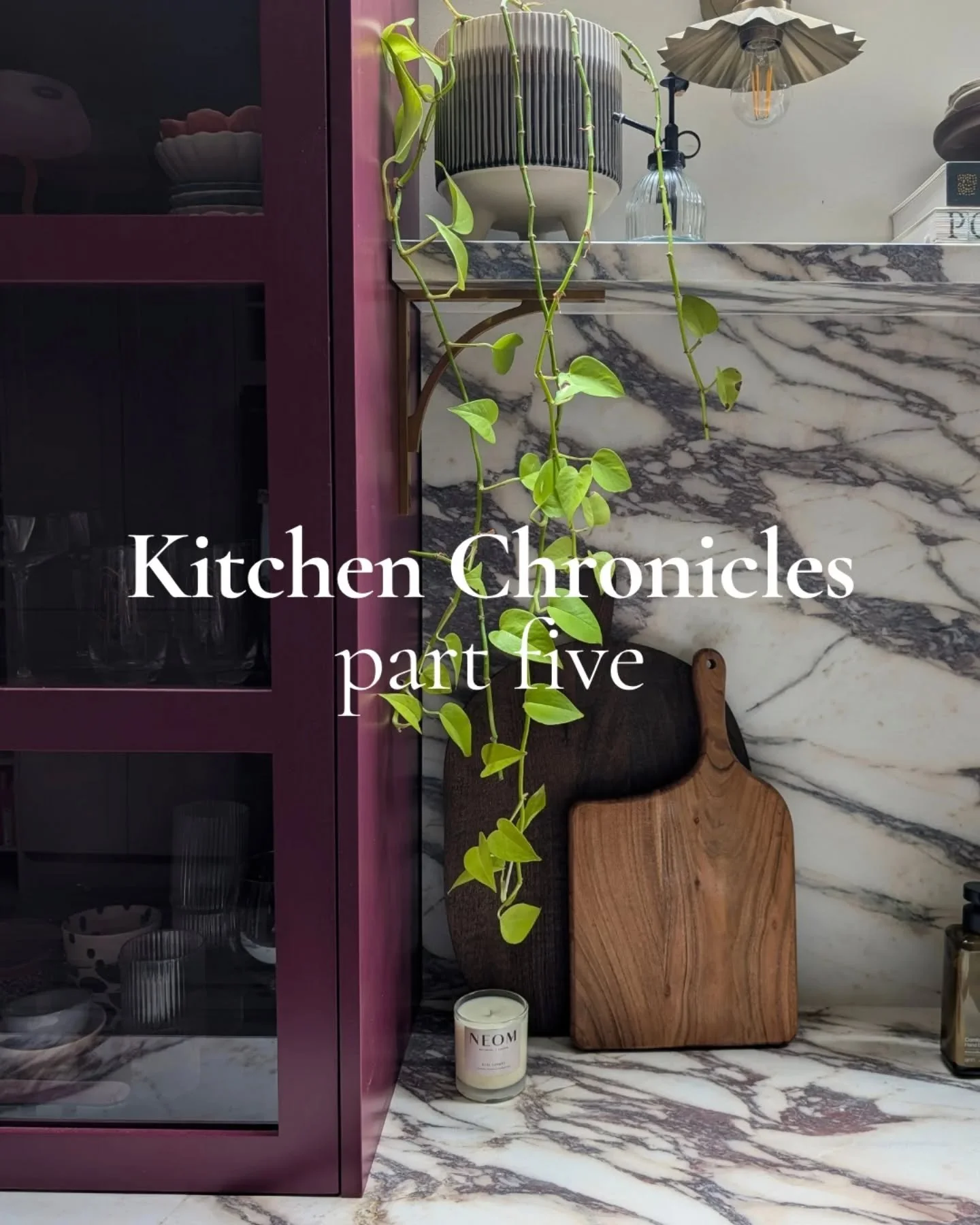 In my latest @idealhomeuk post I delve into what I&rsquo;ve learned on my hunt for the perfect kitchen worktop, giving key insight and discoveries along the way. Read the full article by following the link in the bio.

Thanks to Lucy from @purple_gra