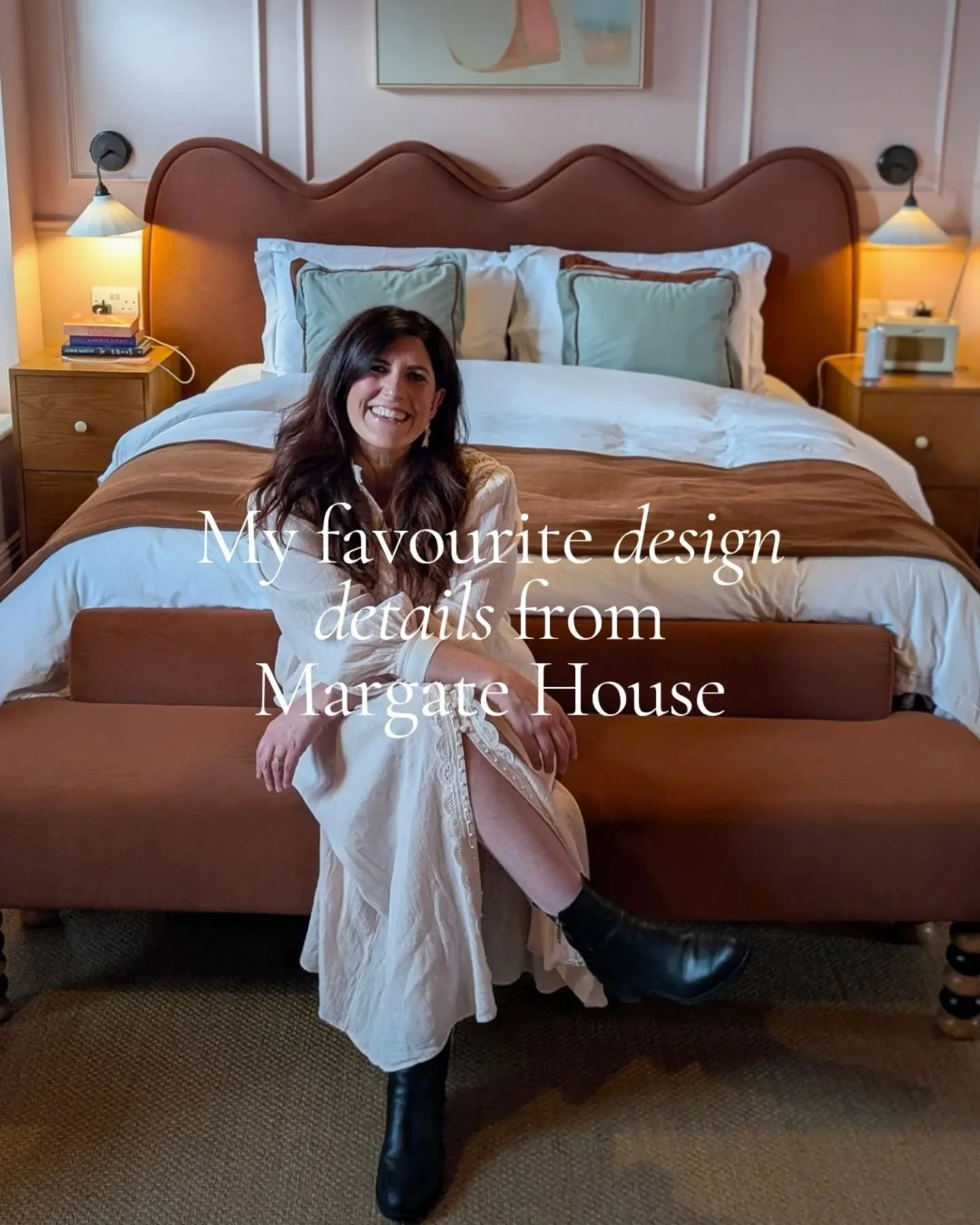 From powder pink to burnt orange, wavy headboards to a pink aga, @margatehousehotel is a palette of warm, dusky tones. Blending contemporary design with quirky character, this boutique hotel in Margate feels effortlessly stylish yet wonderfully homel