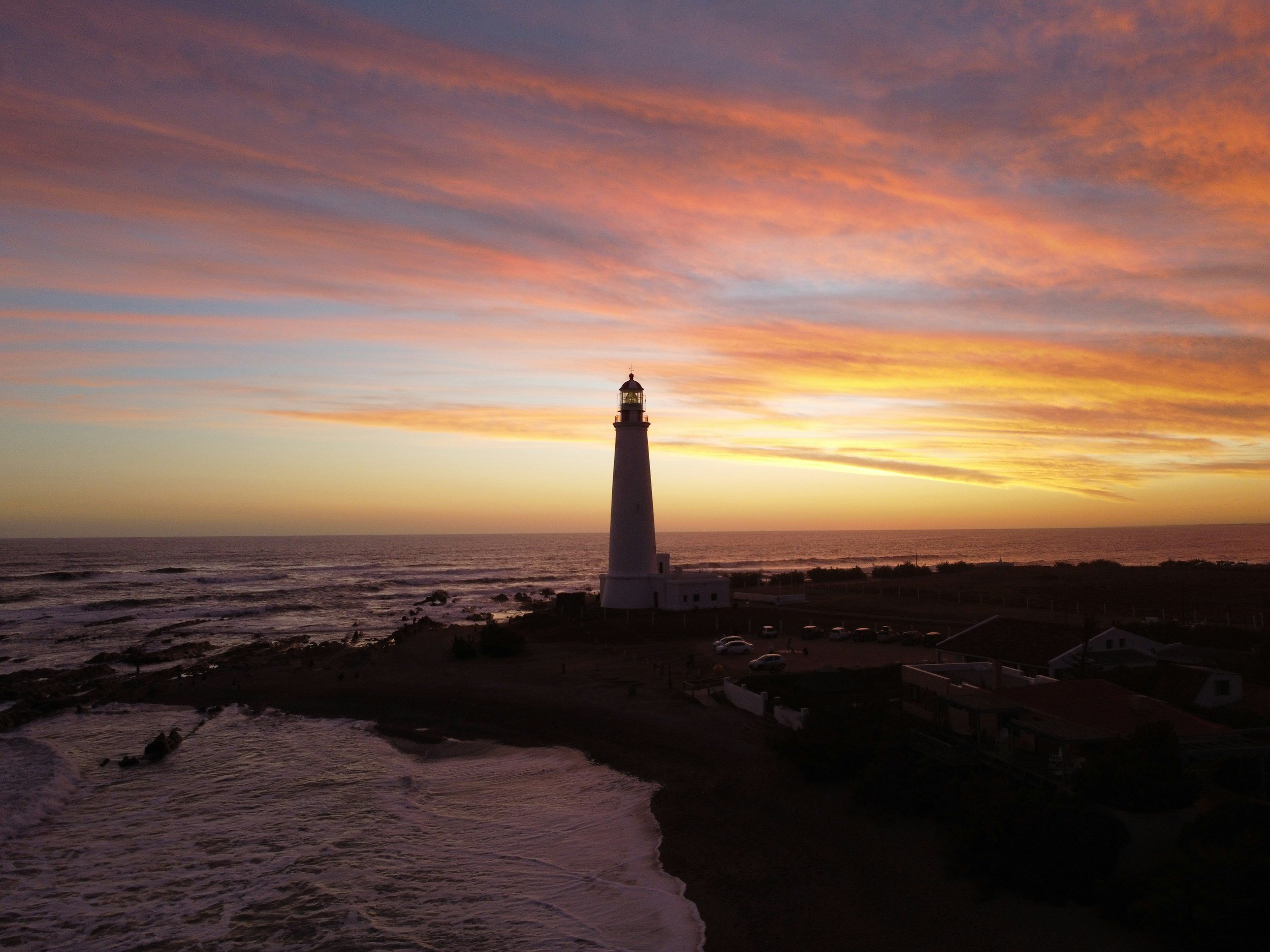 unsplash-image-t-DEq-UoICc.jpg