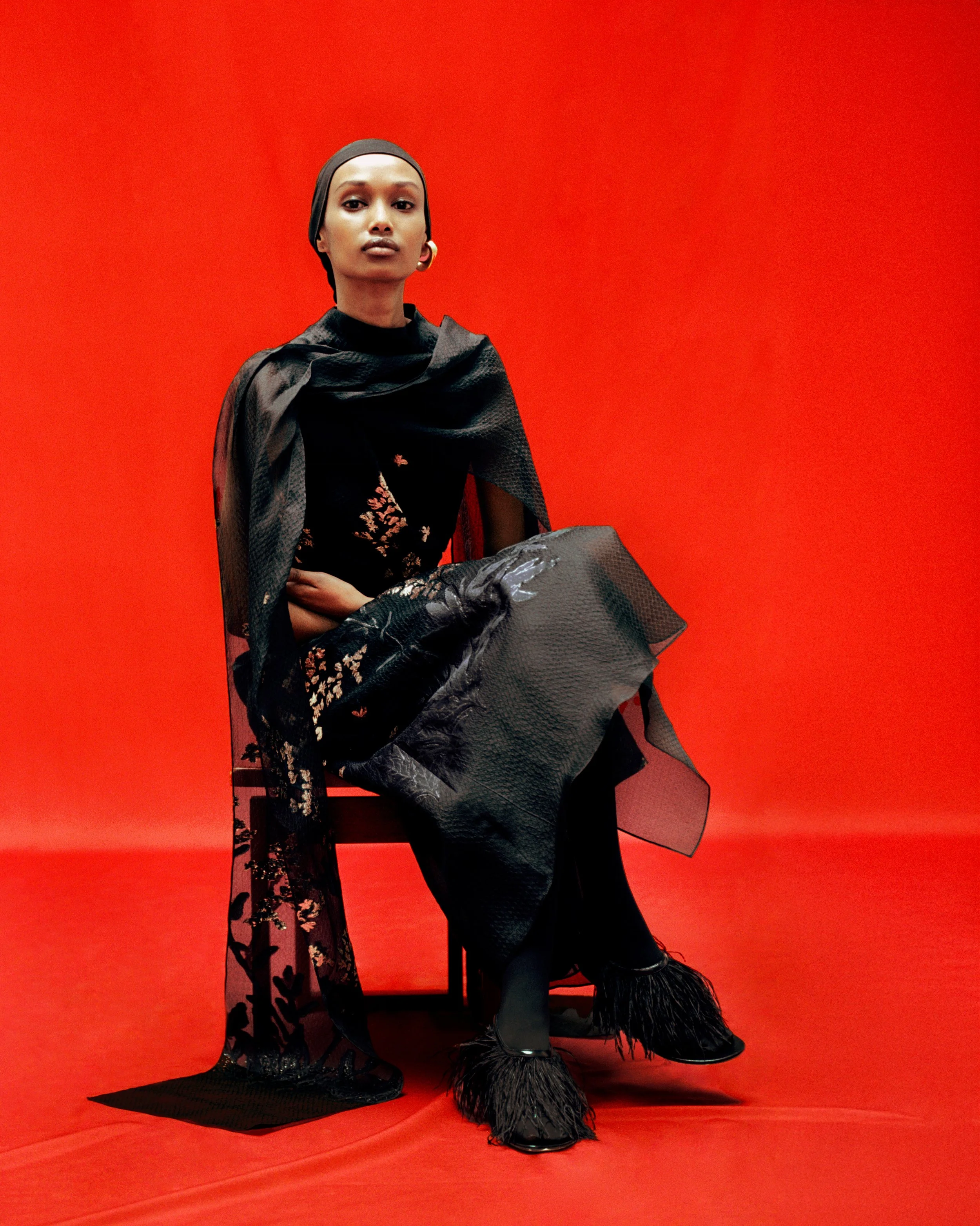 MO25_HolidayRTWCampaign_Davit_07 (1).jpg