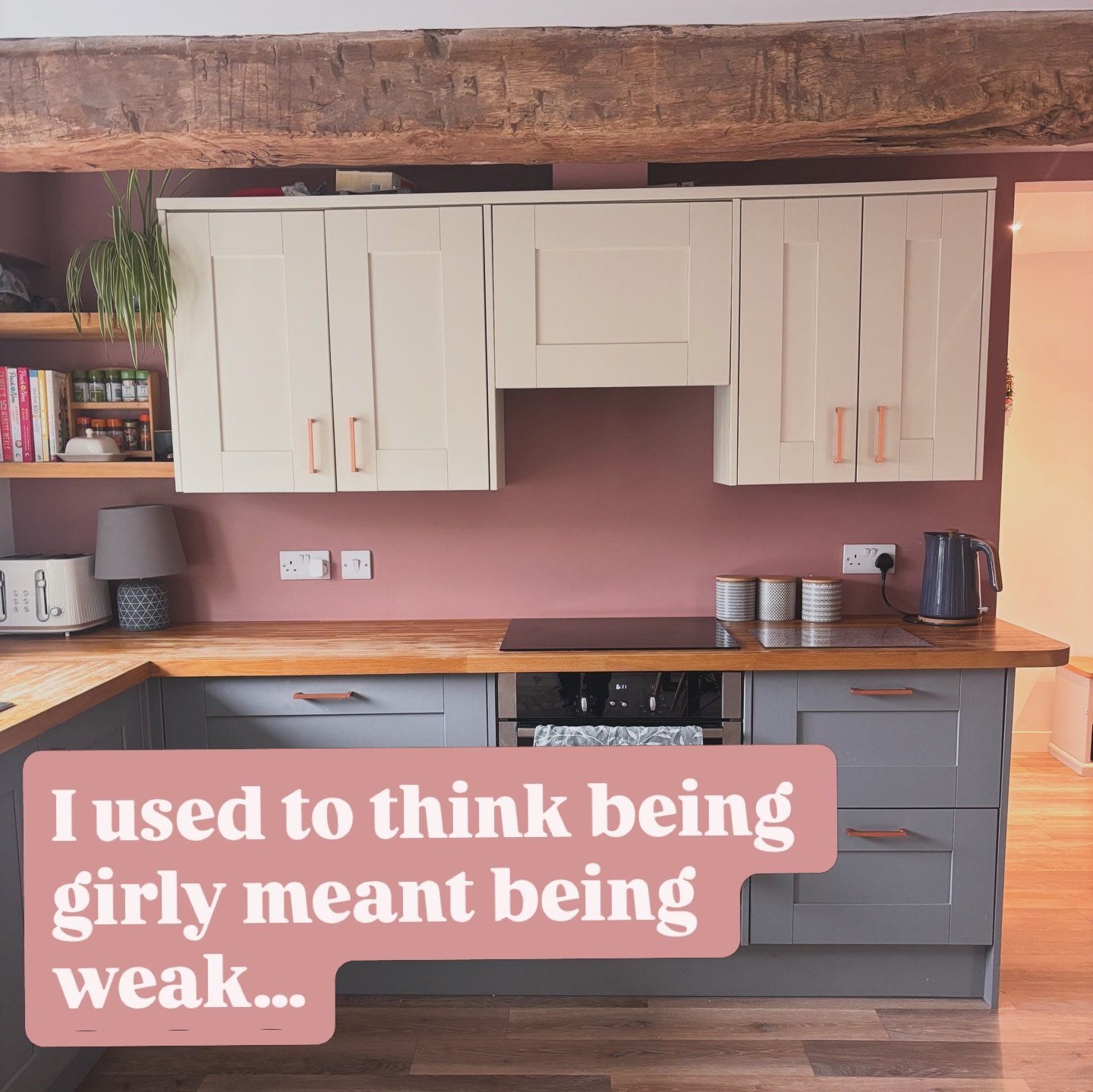 Some things I used to get very wrong. 🌸
Happy International Women&rsquo;s Day to every woman who&rsquo;s always been more than she realised.
#InternationalWomensDay #IWD2026 #WomensDay #HypnotherapyWales #Trancespire​​​​​​​​​​​​​​​​