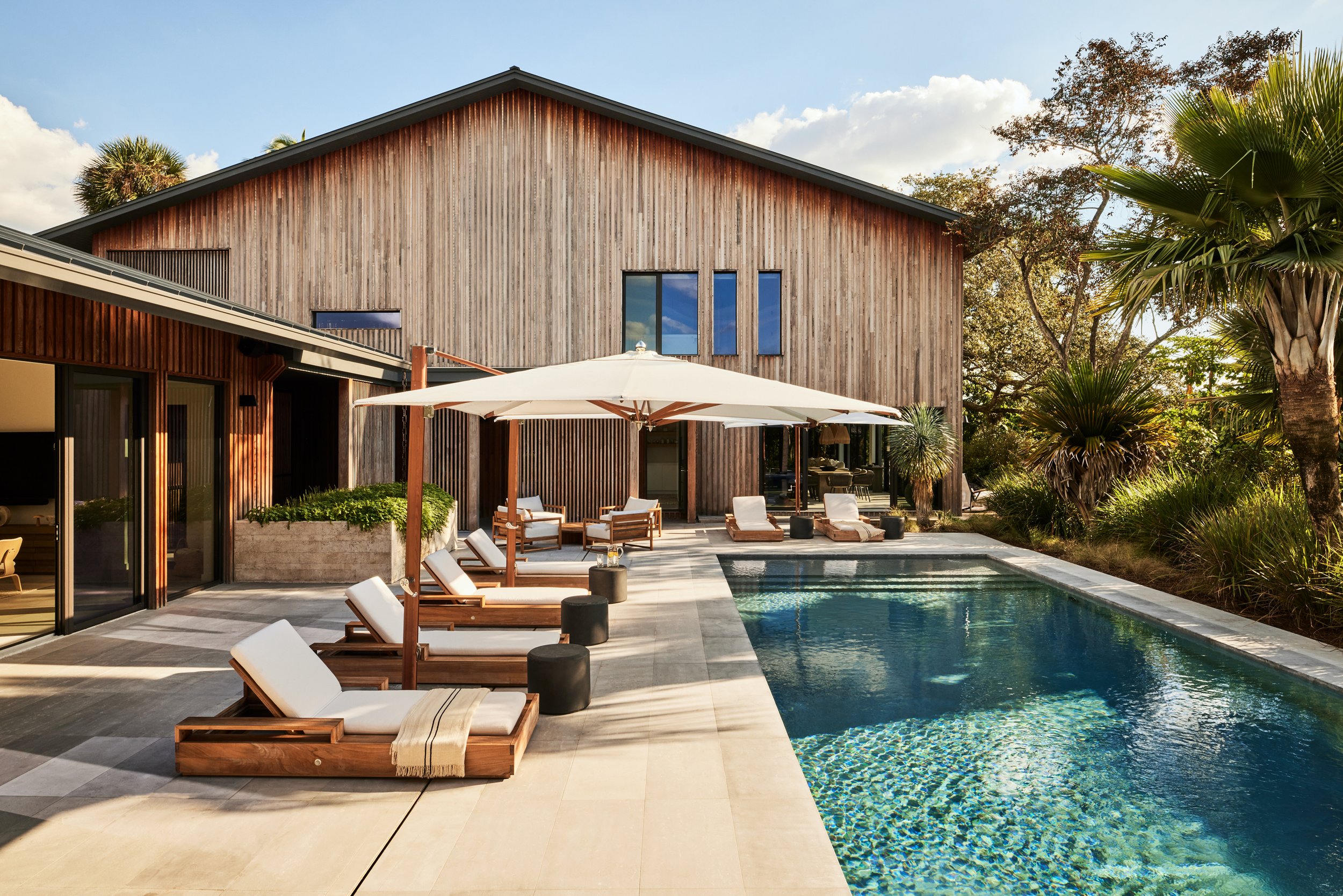 Paradise-Farm_Exteriors_Pool_018.jpg