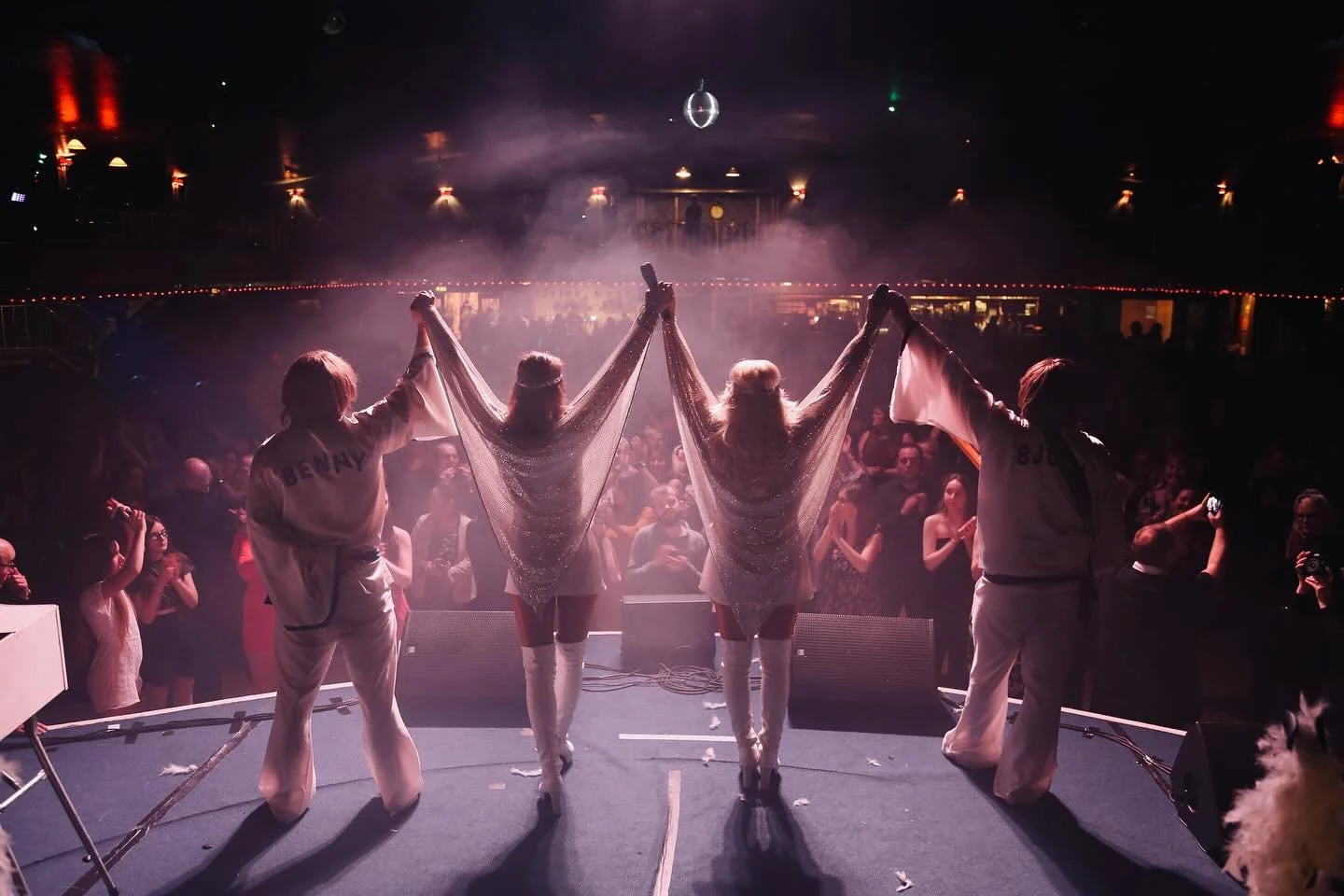 🪩🪩🪩
It&rsquo;s officially time to take the party inside! We&rsquo;re trading open skies for theatre lights and club filled nights as we continue to bring the best ABBA party alllllll year round! 🍂❄️🍁🥶