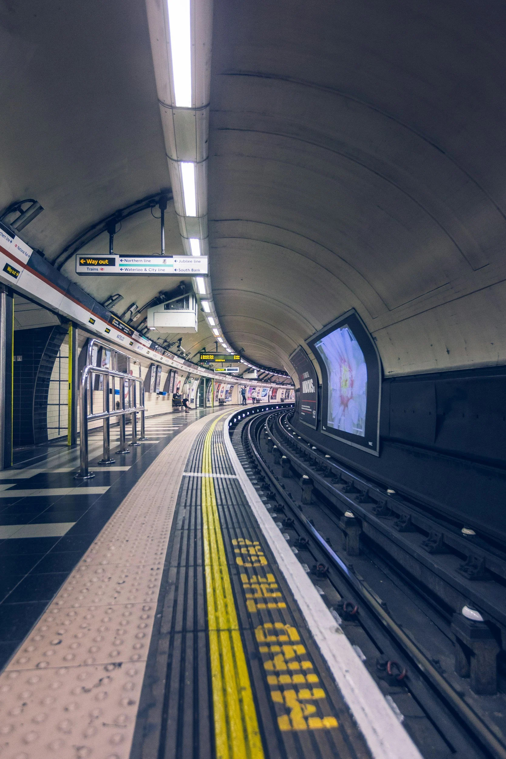 unsplash-image-n9QMxwaTb7c.jpg