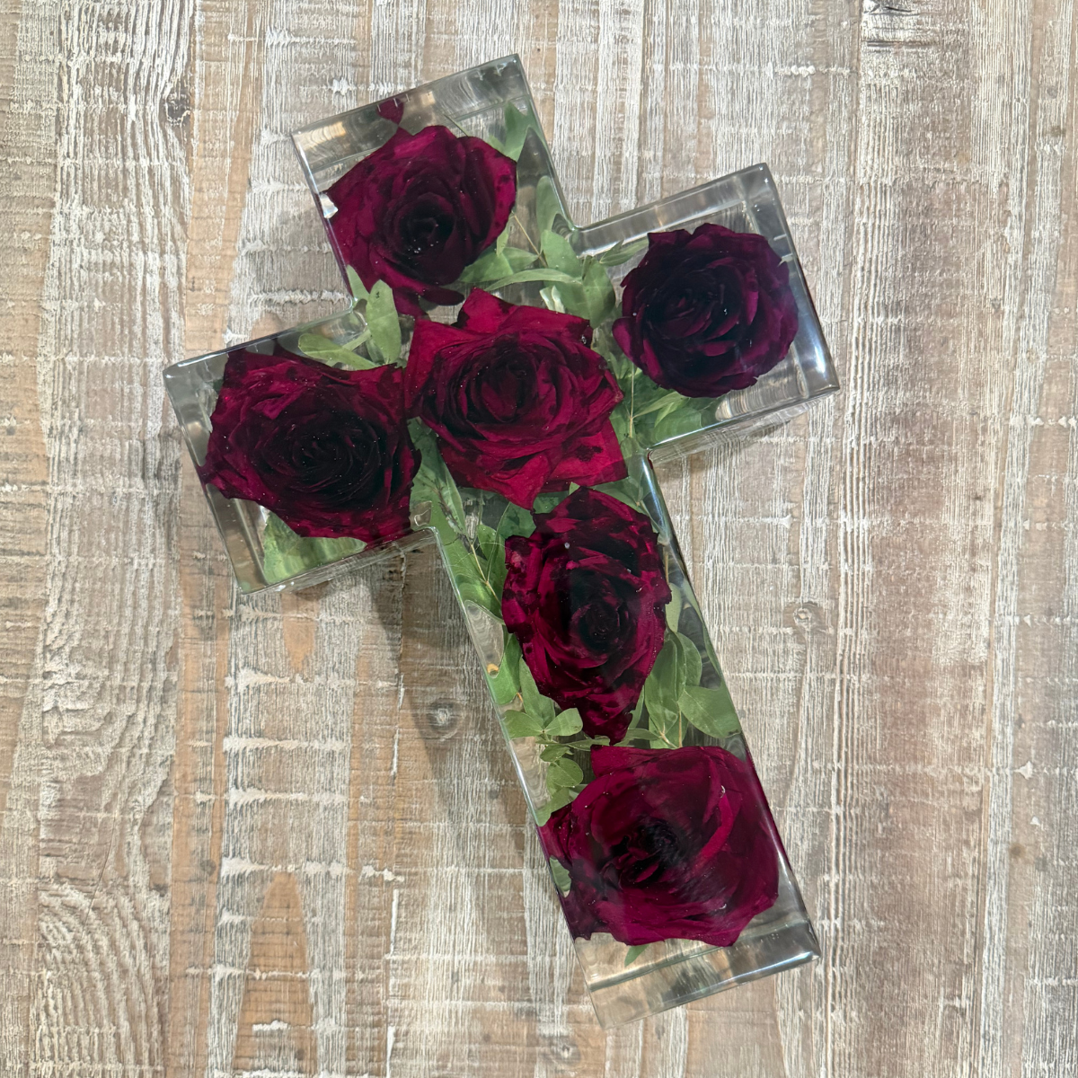 Red rose cross.png