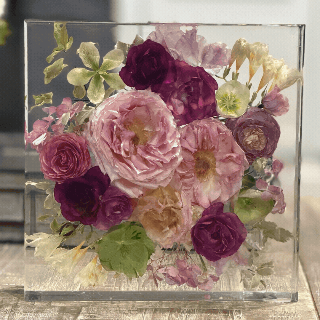 square resin flower preservation
