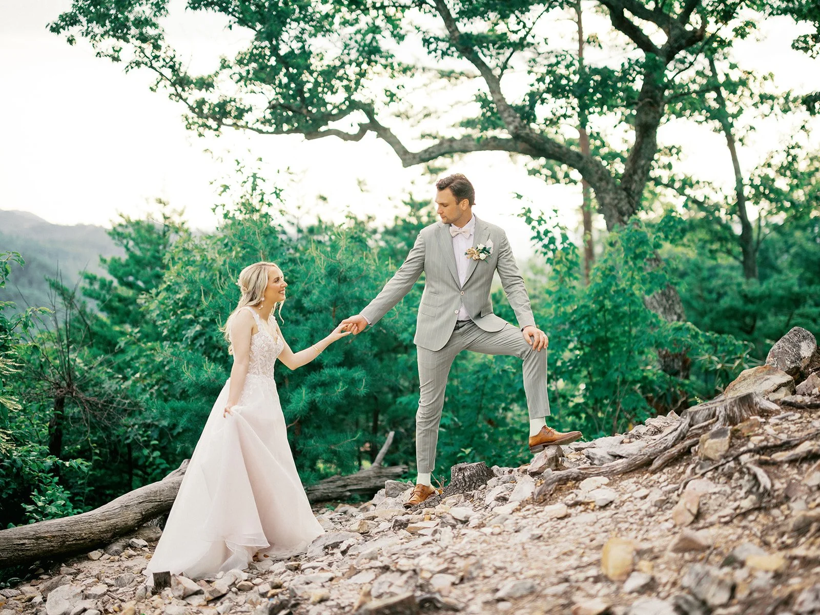 Smoky Mountain Wedding Photographer | Bride and groom during a Smoky Mountain wedding photographed by Juicebeats Photography