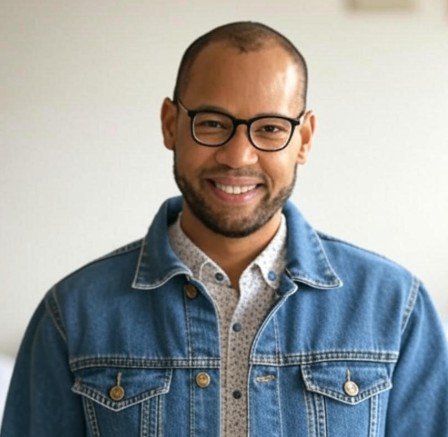 Data Engineer, AI Prompt Engineer, Generative AI Consultant