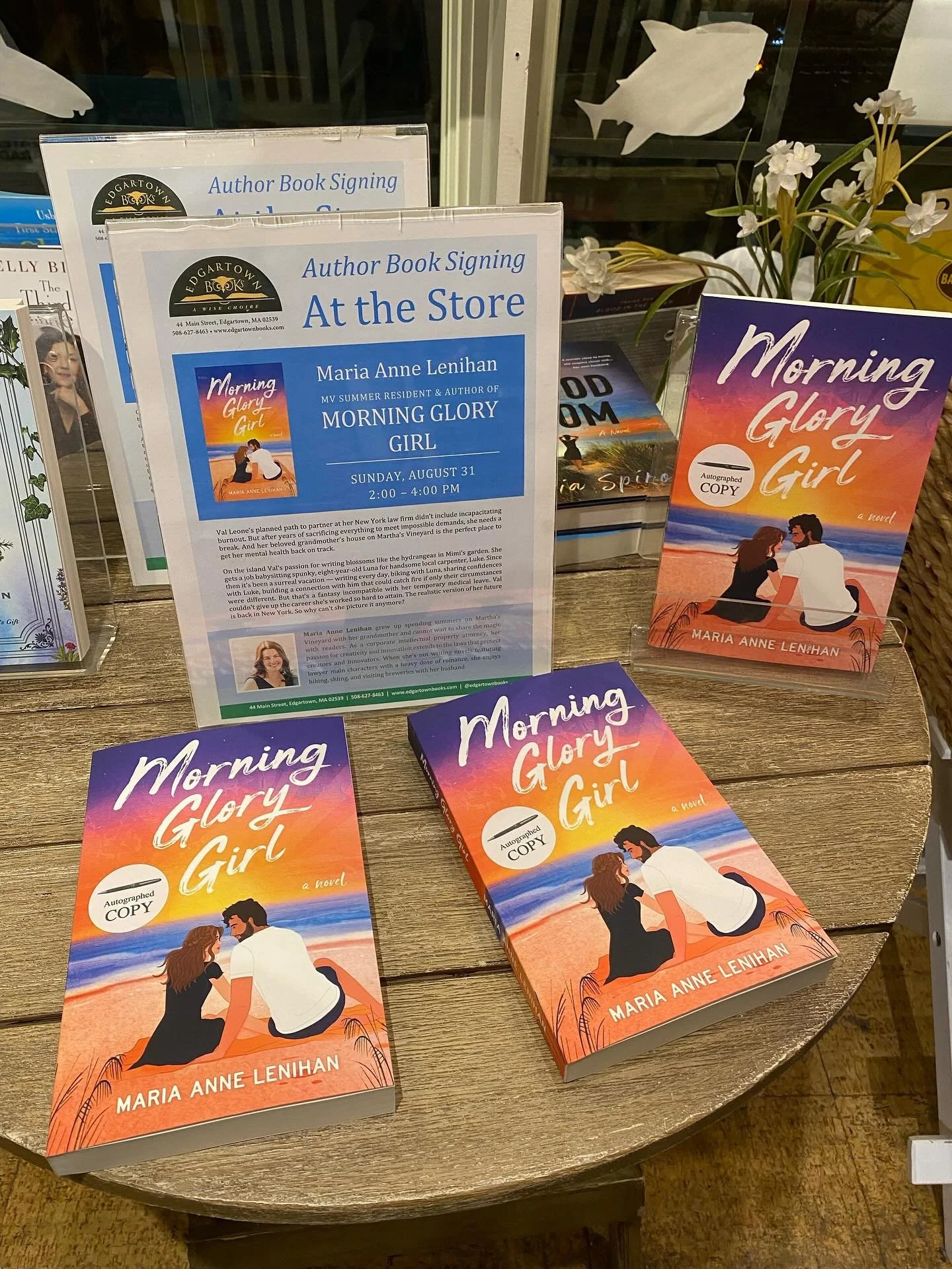 A busy holiday weekend was highlighted by signings with author Maria Ann Lenihan of MORNING GLORY GIRL on Sunday and author Lynda Cohen Loigman of THE LOVE ELIXIR OF AUGUSTA STERN on Monday. Happy Labor Day! 

Bookstore hours: Open daily 10 AM - 7 PM