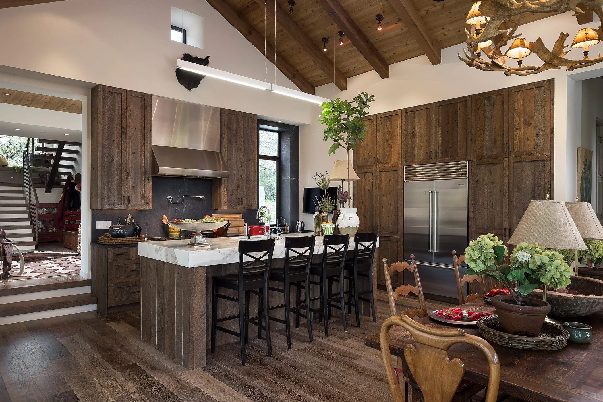 4-5 Red Tail Trace-5.jpg