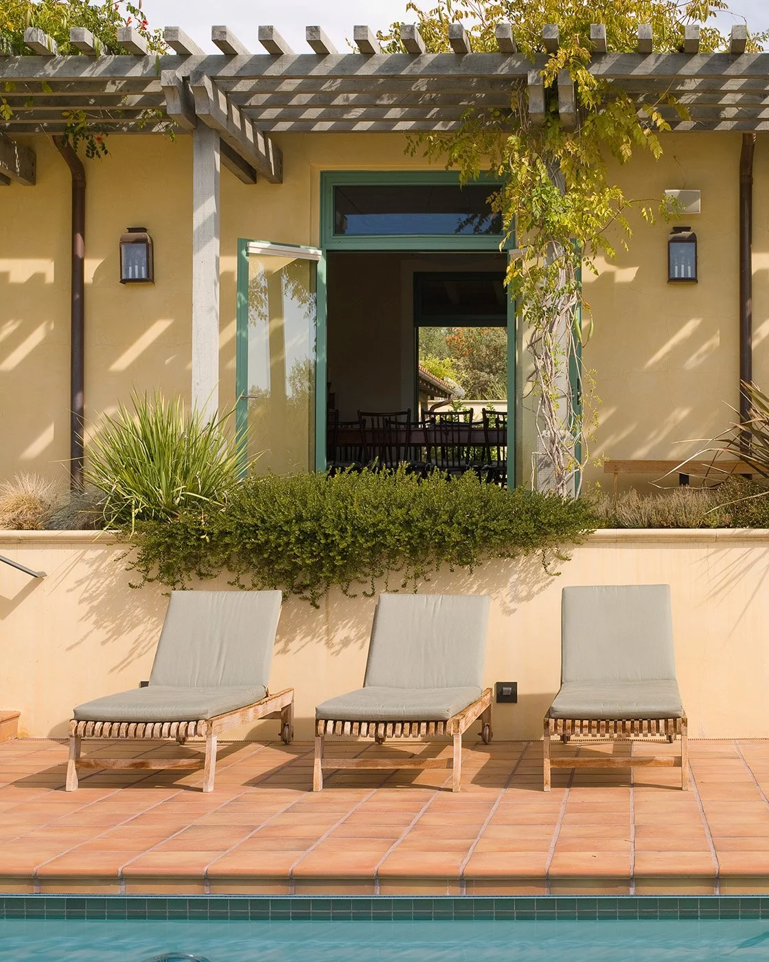 4 - Cloverdale Residence.jpg