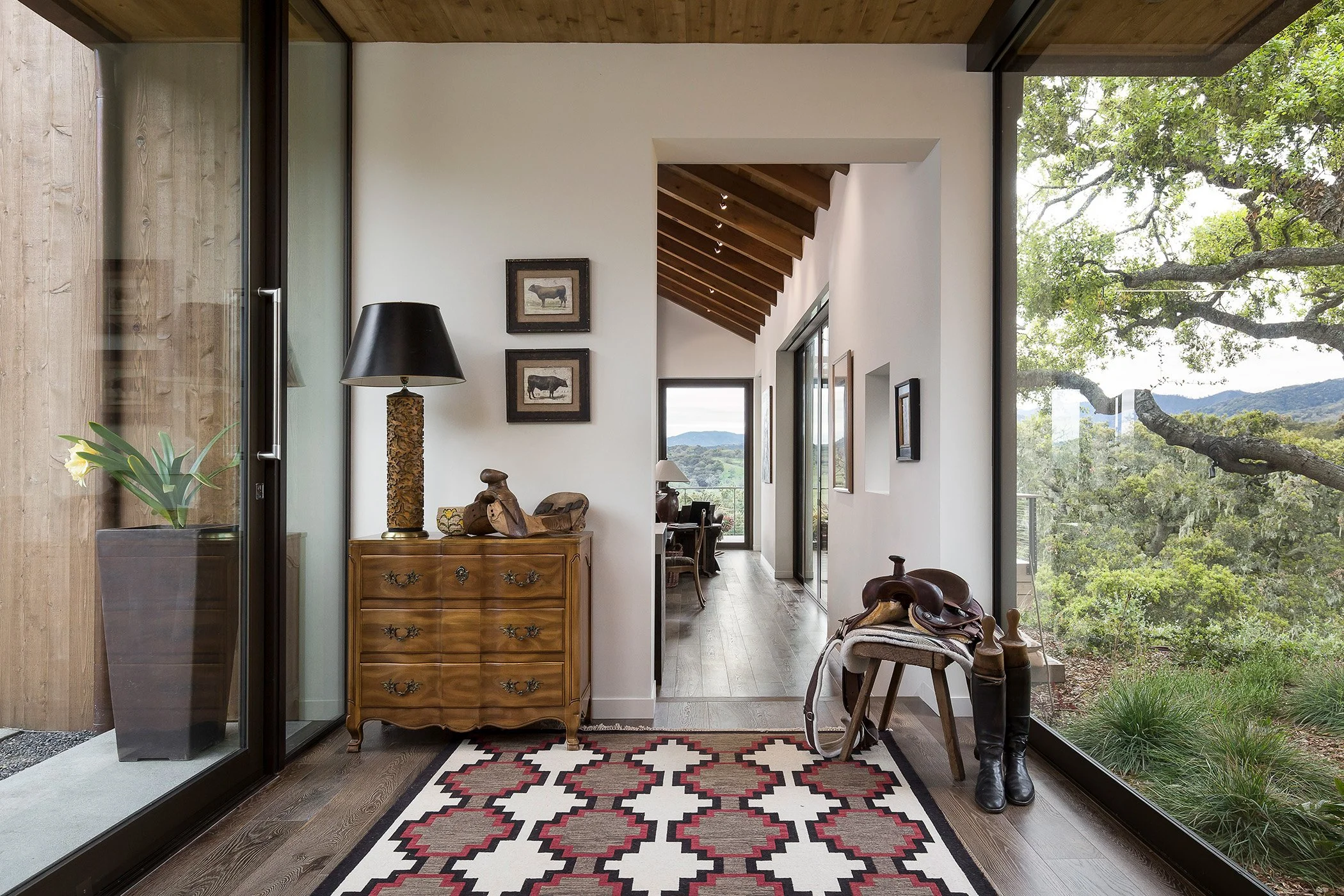 3-5 Red Tail Trace-4.jpg