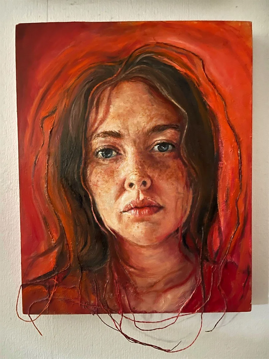 'Unravelled'
Oil on wooden panel, 25 x 20cm, 2025. Finalist in Kennedy Prize  (2025) and Brisbane Portrait Prize Salon des Refuses (2025). Winner of People’s Choice Award Brisbane Portrait Prize Salon des Refuses (2025)