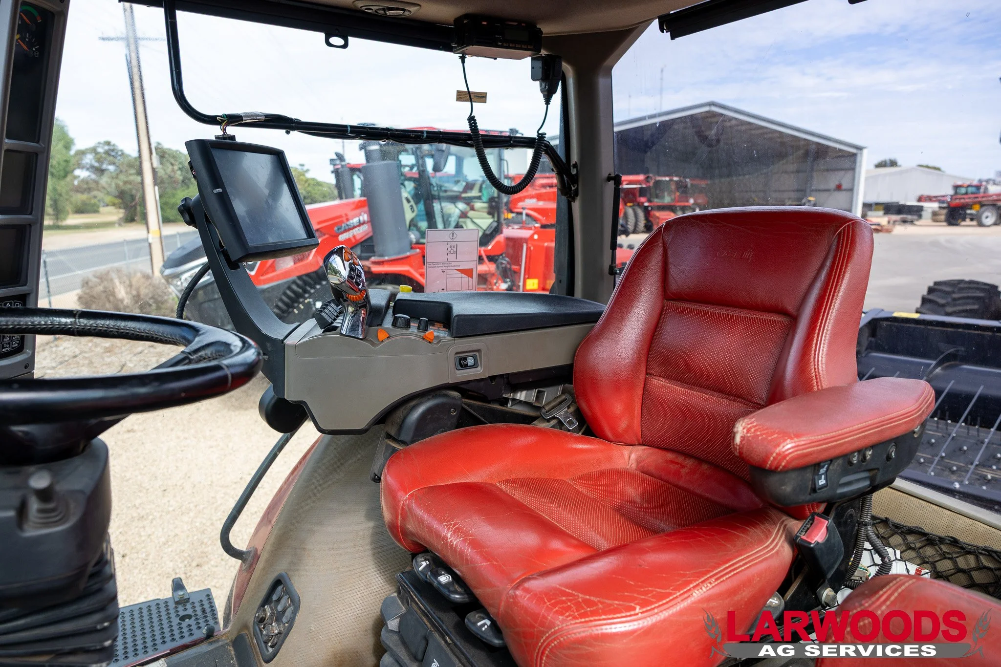2017 CASE IH Case IH Magnum Rowtrac 380-10.jpg