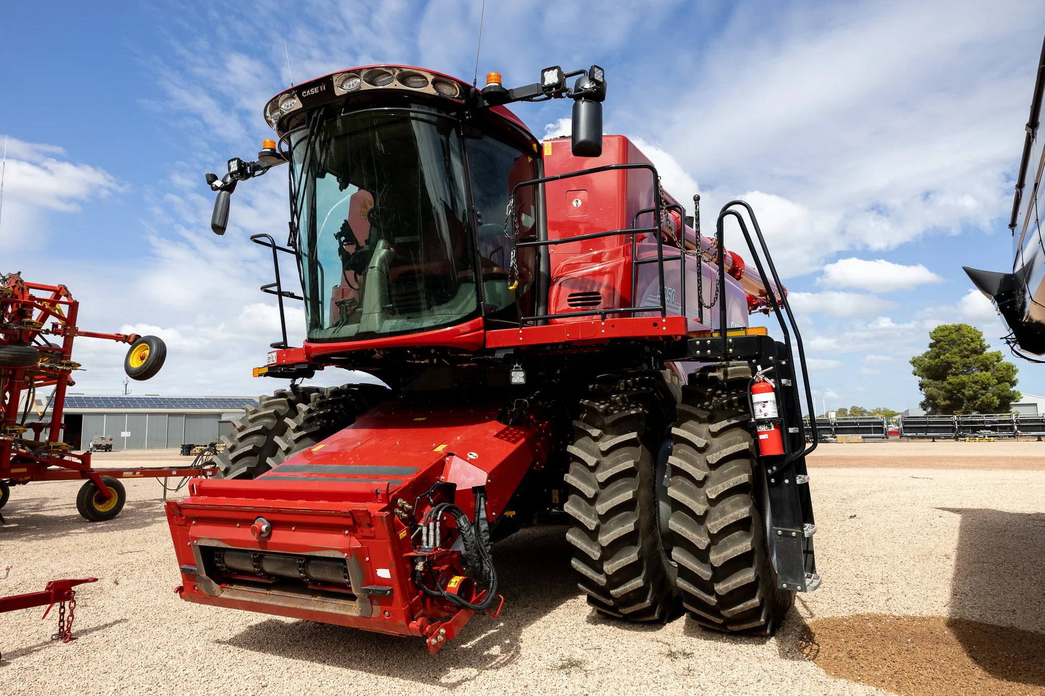 CASE IH 9250 & MACDON FD145