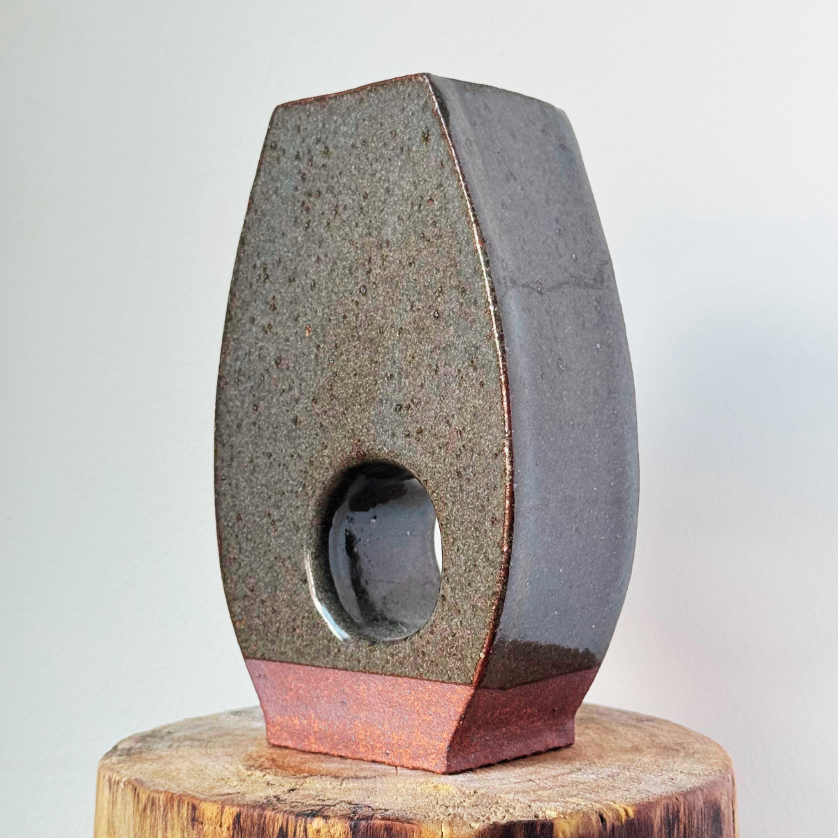 eleanor.slab.vessel