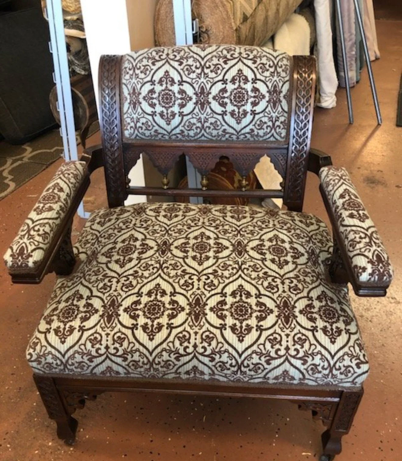 reupholstered-chair-armchair-dining-chair-antique-midcentury-modern-custom-furniture-fabrics53.jpeg