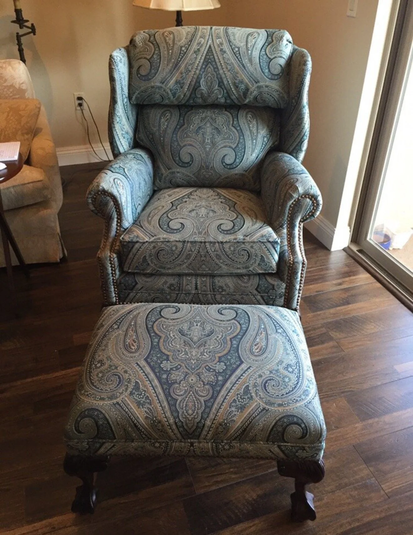 reupholstered-chair-armchair-dining-chair-antique-midcentury-modern-custom-furniture-fabrics41.jpeg