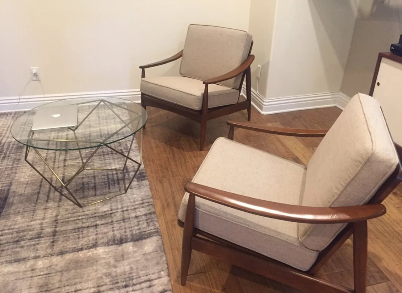 reupholstered-chair-armchair-dining-chair-antique-midcentury-modern-custom-furniture-fabrics40.jpeg