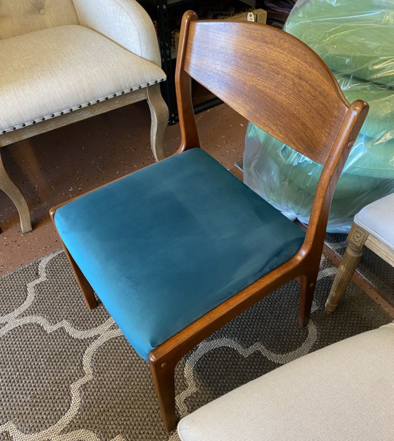 reupholstered-chair-armchair-dining-chair-antique-midcentury-modern-custom-furniture-fabrics3.jpeg