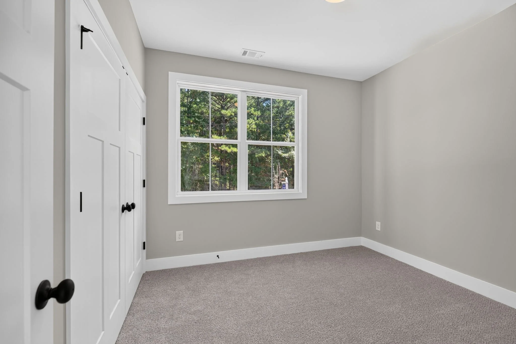 mppmedia266yorkvillerd25.JPG