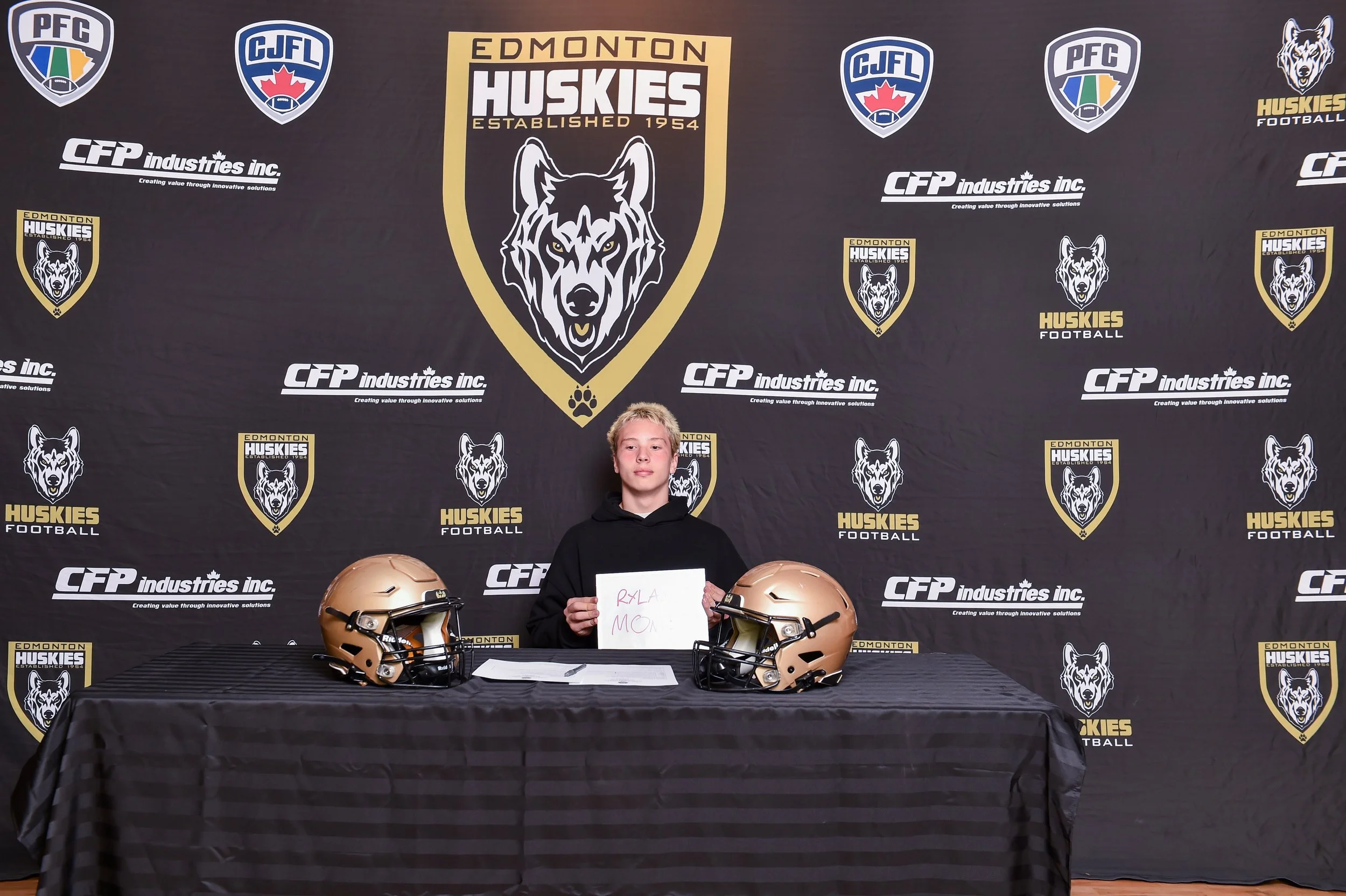 Huskies 2026 - P - 255.jpg