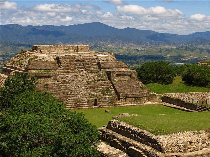 vista-monte-alban.jpg