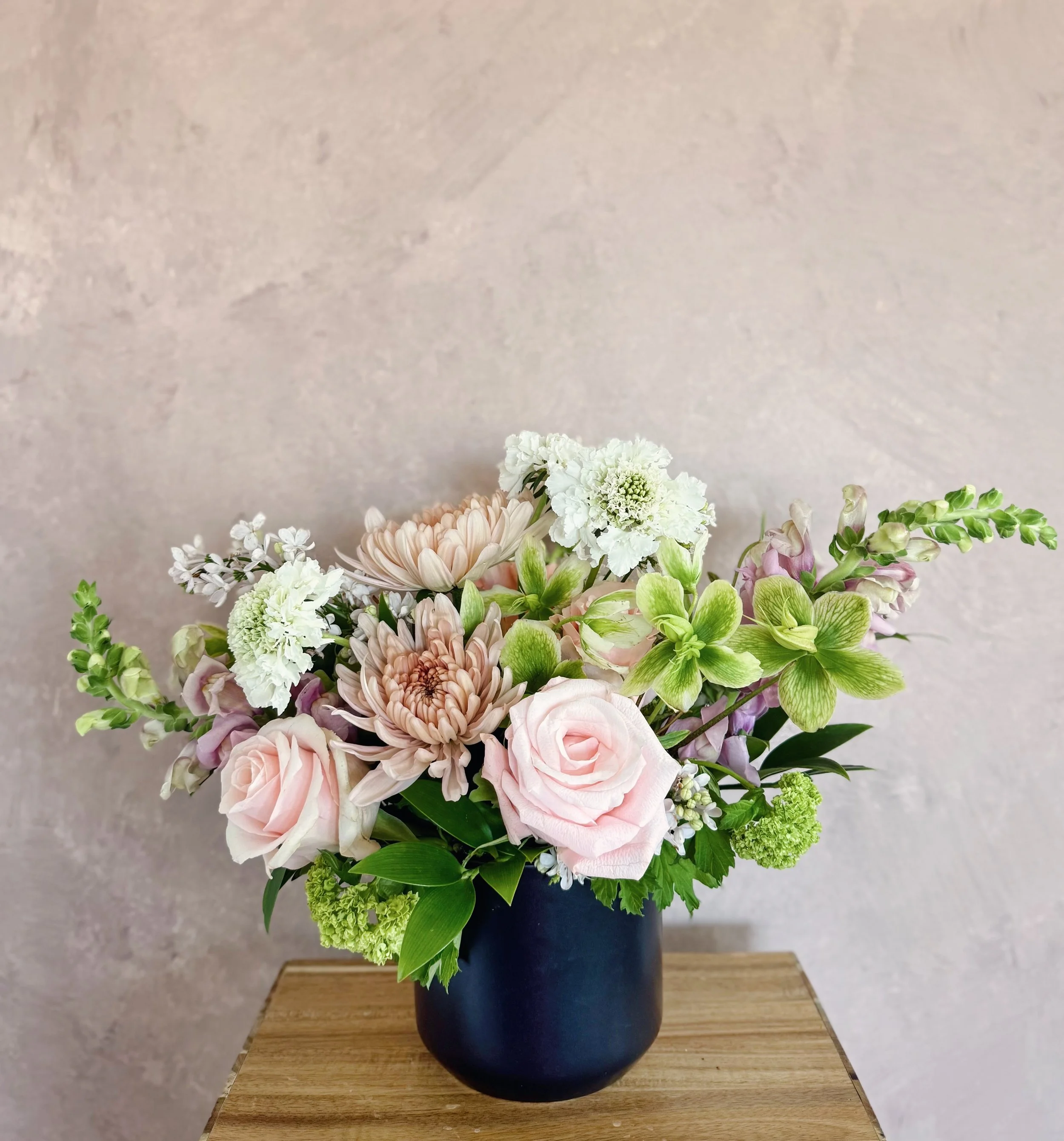 Seasonal Medium Arrangement