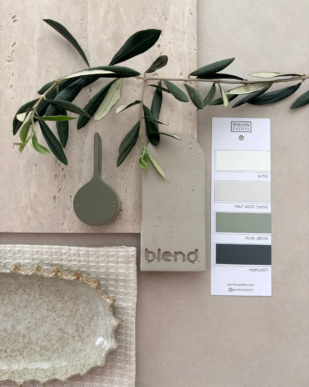 Grounded neutrals, elevated by nature.⁠
Travertine Classico Stone and Cemento Bianco create a serene, tonal foundation &mdash; balanced and beautifully understated. The soft movement of Stone meets the smooth texture of Bianco, forming a pairing that