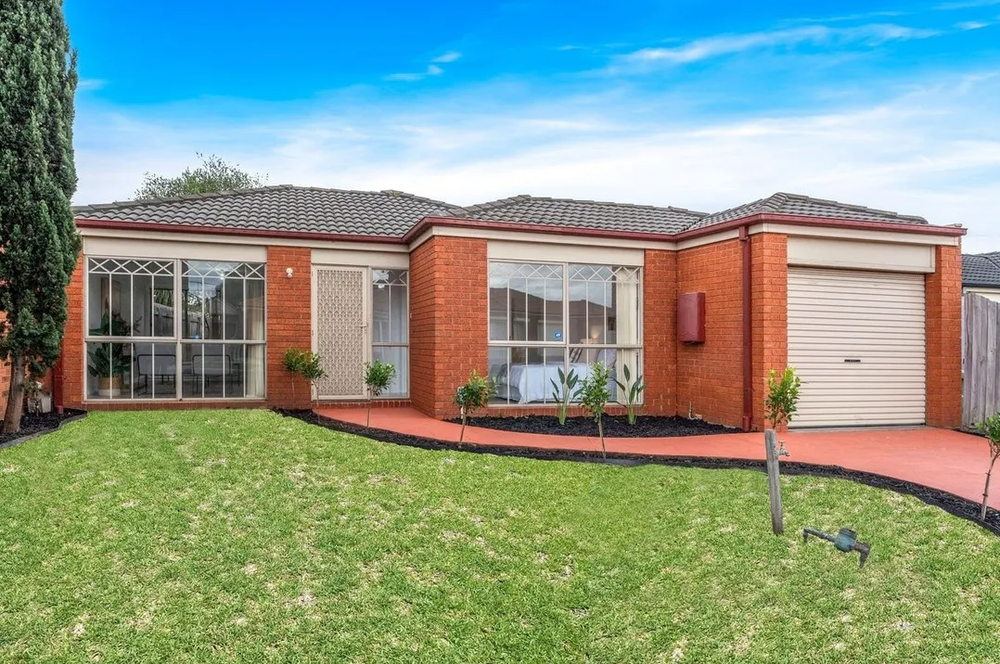 Angus — Roxburgh Park VIC