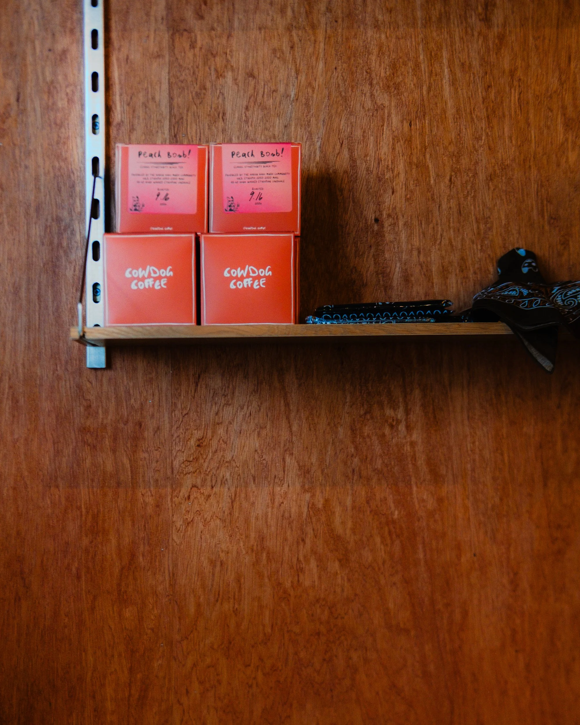 20251001_Cowdog Coffee_Vancouver_Fuji Xpro21906-111.jpg