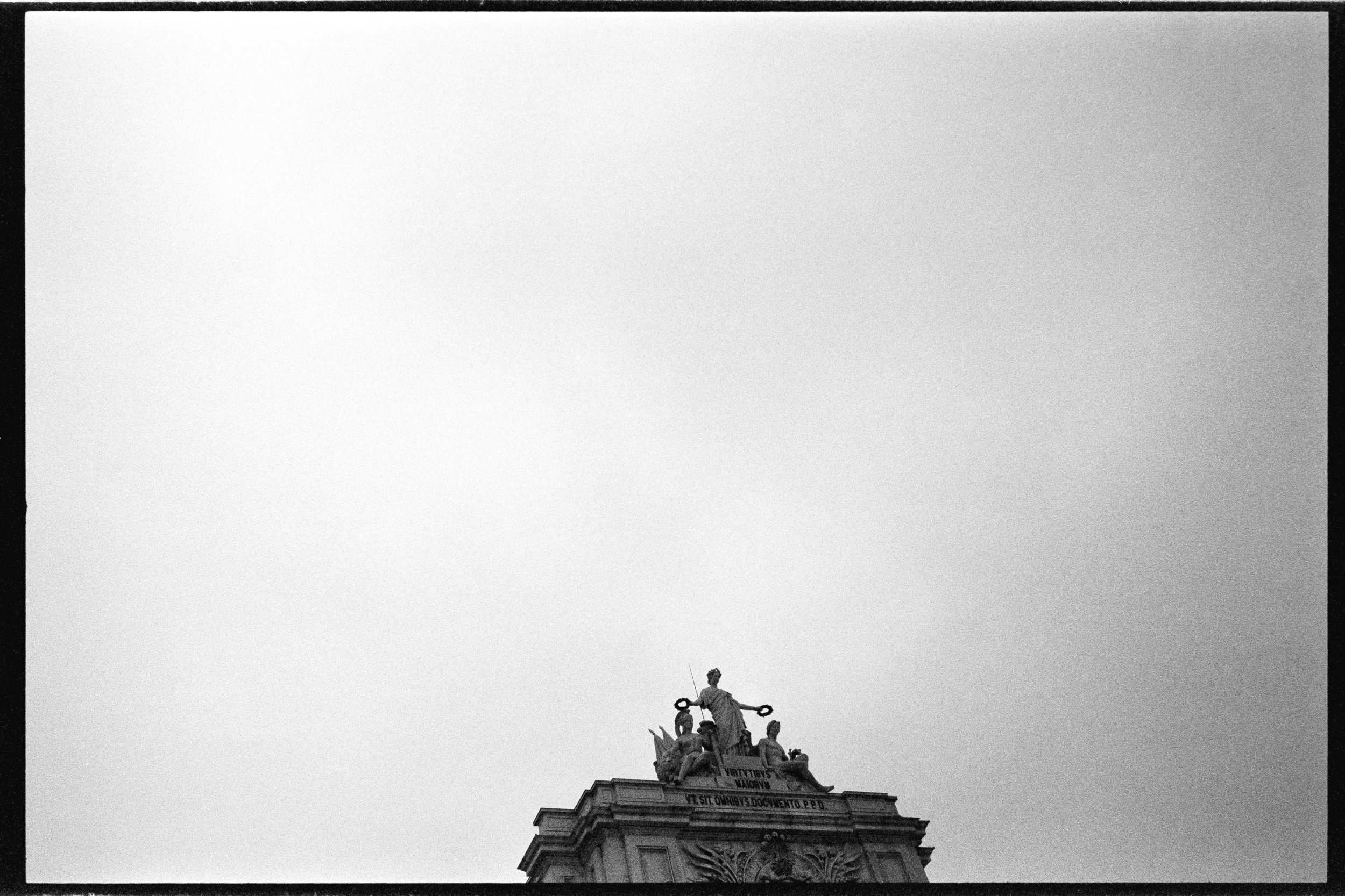 20240710_Portugal2024_NikonF3_KodakTMax 4002735-positive.jpg