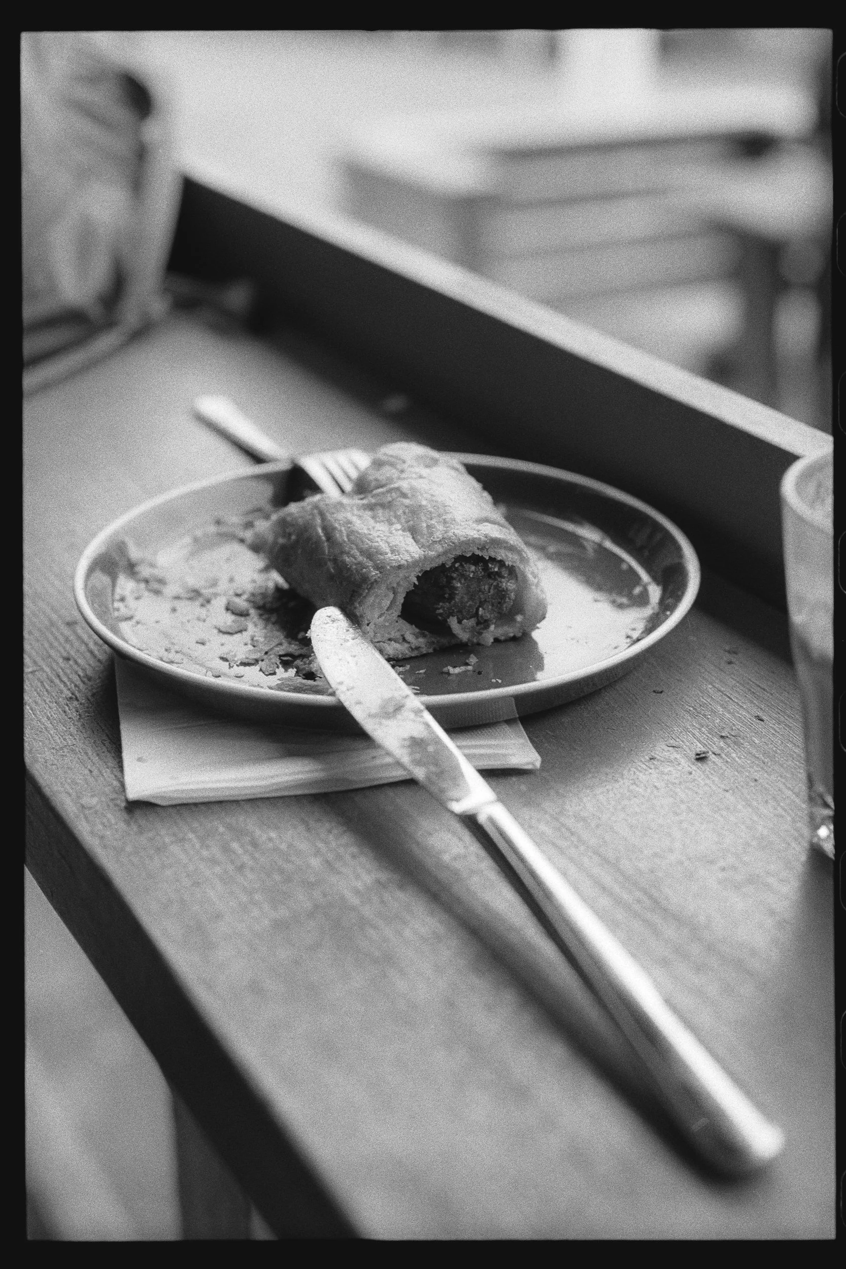 20260109December Moments_Nikon F3_Ilford HP5 +12028-positive.jpg