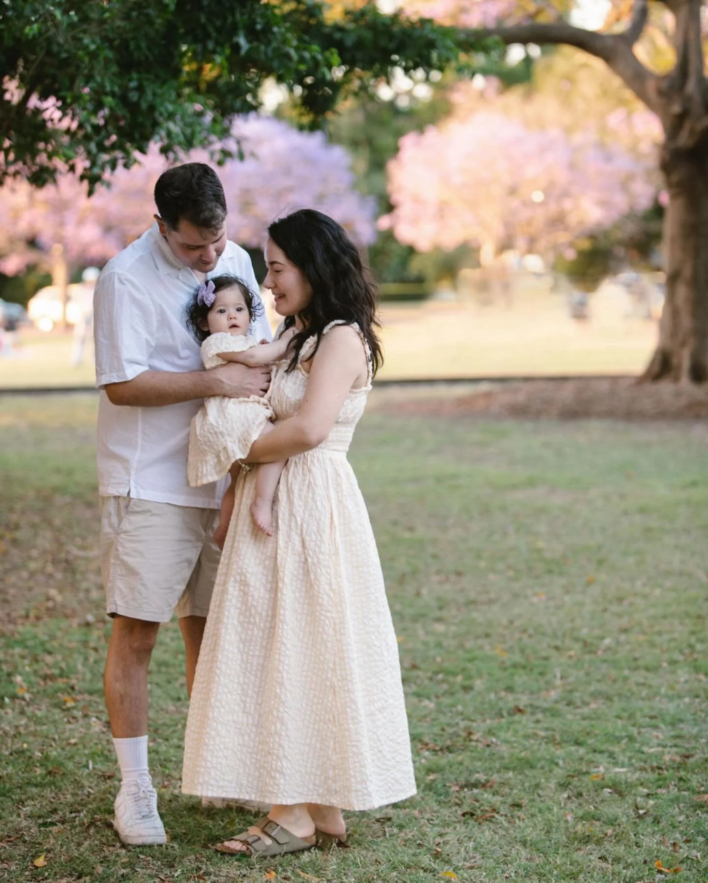 I was so grateful to manage a beautiful Jacaranda family session before the blossoms faded. Literally the most beautiful time of year in Brisbane! 

#brisbane
#brisbanejacarandas 
#brisbanefamilyphotography 
#familyphotoshoot