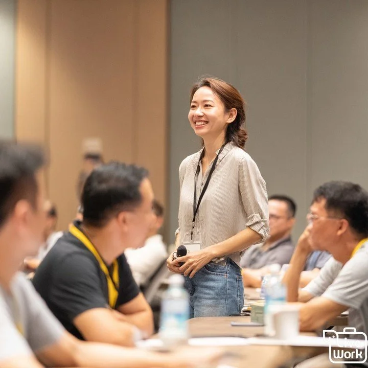 Public speaking in Thailand often prioritizes respect, calm delivery, and keeping the room comfortable. Presenters may use indirect language and gentle humor, while audiences often respond with attentive listening and fewer public interruptions. Try 