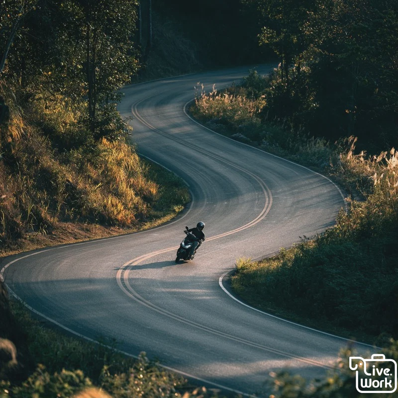 Chiang Mai to Pai Road Trip: Curves, Viewpoints, Coffee Stops, Motion-Sickness Tips, and a Slow Arrival in the Mountains