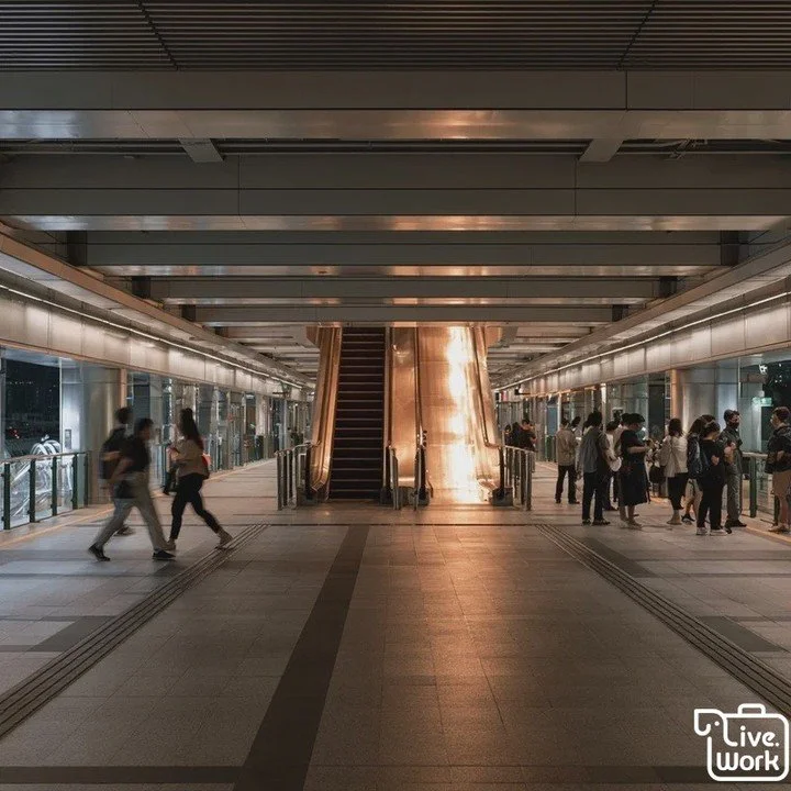 How to Use Bangkok’s BTS and MRT Faster: Platform Positioning, Transfers, Exits, and Commuter Etiquette