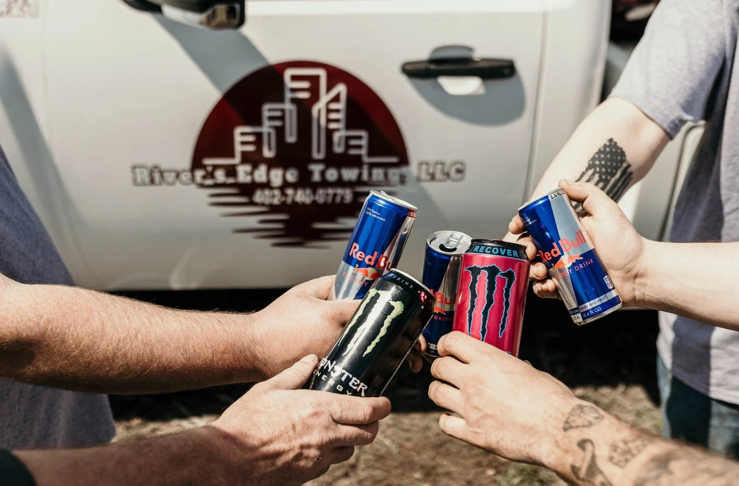 You've got your outfit and your plans, but have you locked in your safe ride home? 

This is your friendly reminder from River's Edge Towing to download that rideshare app or plan your sober driver now! The best call you can make tonight is the one t